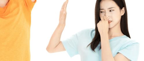 人为什么会有狐臭 那种味道到底是从哪里散发出来的
