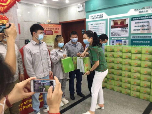高温送清凉,关怀沁人心