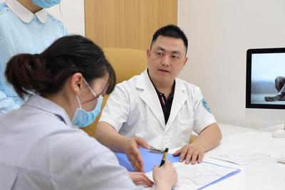 为什么祛臭都选择长沙附大皮肤病腋臭专科？